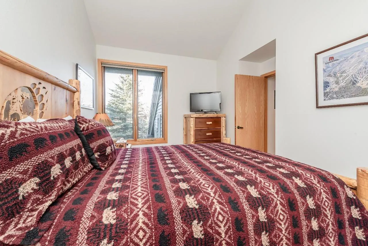 Snowcreek # 892 - Phase V Villa Old Mammoth